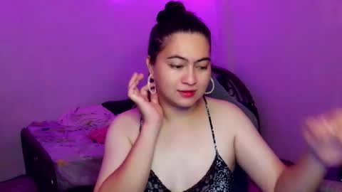 dreamycreamyst online show from May 24, 2026, 6:18 am