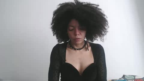 DreamyLatina online show from February 28, 2026, 1:01 pm