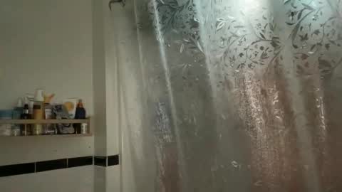 RIRI OR DREAMY online show from February 1, 2026, 4:16 pm