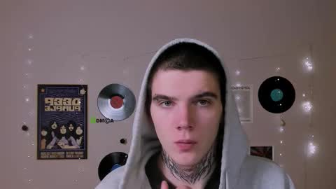 drew_soft_ online show from December 22, 2025, 7:33 pm