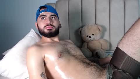 Snapshot of dricusabdallah chatting on February 18, 2026, 4:41 am dricusabdallah online show from February 18, 2026, 4:41 am