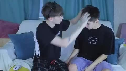 Mark online show from February 7, 2026, 5:44 am