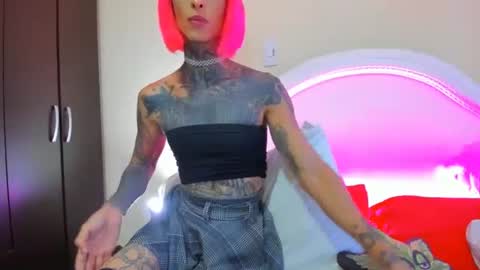 drippyorlove online show from January 29, 2025, 10:53 pm