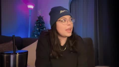 Drizzypeach602 online show from December 1, 2025, 4:50 am