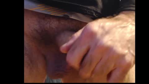 Snapshot of drmbigg chatting on December 10, 2024, 12:50 am Hello Hope you enjoy what you see. I love attention in dirty talk and tips thickcock edging precum dirtyTalk C2C online show from December 10, 2024, 12:50 am