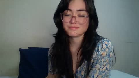 Snapshot of dronae chatting on October 16, 2025, 2:34 am dronae online show from October 16, 2025, 2:34 am