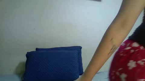 Snapshot of dronae chatting on February 21, 2026, 4:35 am dronae online show from February 21, 2026, 4:35 am