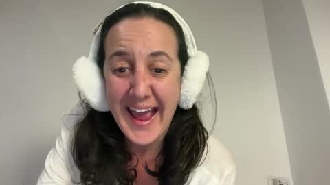 Dr. Resa online show from February 8, 2026, 7:39 pm