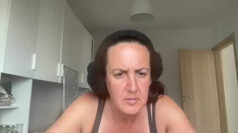 Dr. Resa online show from June 3, 2026, 2:33 pm