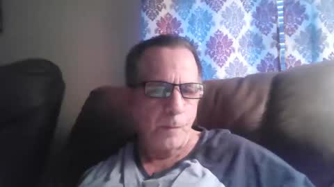 drthick1224 online show from October 27, 2025, 1:26 pm