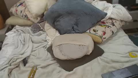 Snapshot of dudebrocuz69 chatting on October 28, 2025, 5:48 pm Dude online show from October 28, 2025, 5:48 pm