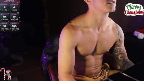 Snapshot of duke_j chatting on January 7, 2025, 1:38 am DUKE J online show from January 7, 2025, 1:38 am