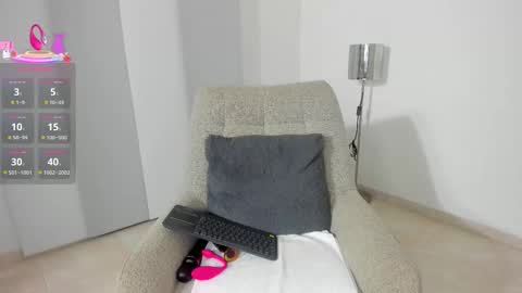 Dulce online show from October 15, 2025, 9:42 am