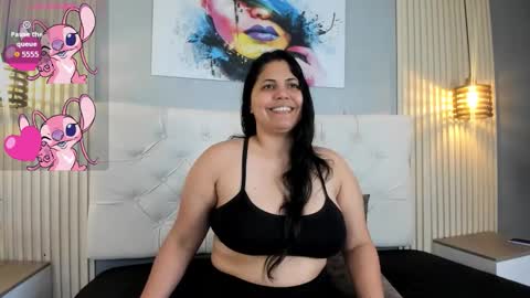 Snapshot of dulce__love69 chatting on September 25, 2025, 3:32 am Dulce love69 online show from September 25, 2025, 3:32 am