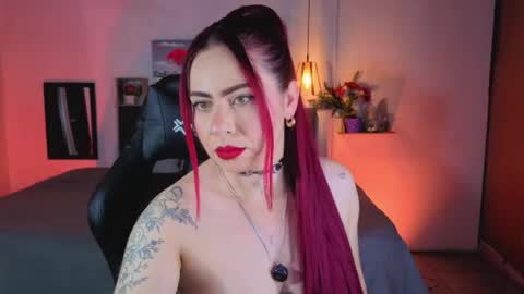 Snapshot of dulce_charlottee chatting on April 22, 2026, 7:37 pm DULCE online show from April 22, 2026, 7:37 pm