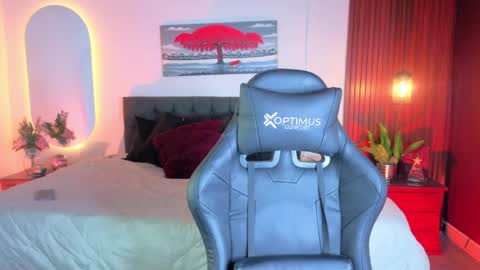 Snapshot of dulce_charlottee chatting on May 27, 2026, 7:22 pm DULCE online show from May 27, 2026, 7:22 pm