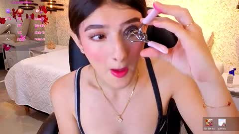 Snapshot of dulce_isabel_ chatting on February 5, 2026, 3:11 am dulce_isabel_ online show from February 5, 2026, 3:11 am