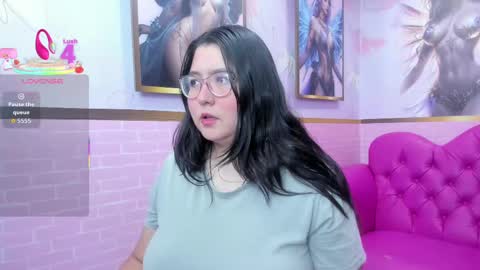 Dulce  online show from November 5, 2025, 11:54 am