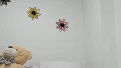 Snapshot of dulce_roberts_ chatting on January 8, 2025, 11:43 am Dulce  online show from January 8, 2025, 11:43 am