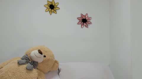 Snapshot of dulce_roberts_ chatting on January 16, 2025, 12:53 pm Dulce  online show from January 16, 2025, 12:53 pm