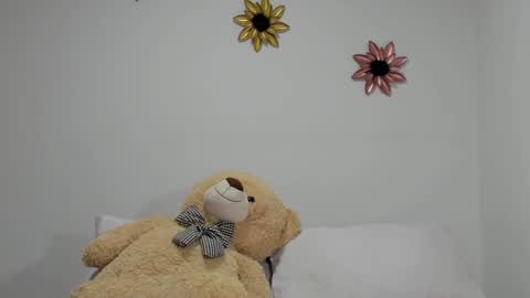 Snapshot of dulce_roberts_ chatting on January 29, 2025, 2:51 am Dulce  online show from January 29, 2025, 2:51 am