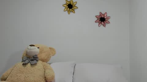 Snapshot of dulce_roberts_ chatting on January 29, 2025, 2:32 pm Dulce  online show from January 29, 2025, 2:32 pm