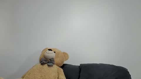 Snapshot of dulce_roberts_ chatting on February 22, 2025, 1:02 pm Dulce  online show from February 22, 2025, 1:02 pm