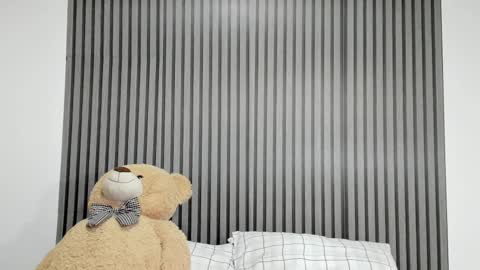 Snapshot of dulce_roberts_ chatting on March 10, 2025, 2:37 pm Dulce  online show from March 10, 2025, 2:37 pm