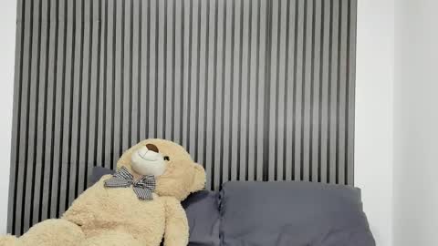 Snapshot of dulce_roberts_ chatting on September 20, 2025, 1:01 pm Dulce  online show from September 20, 2025, 1:01 pm