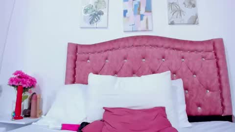 Dulce  online show from December 12, 2024, 7:37 pm