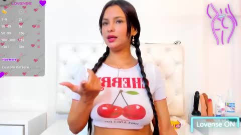 Dulce online show from September 23, 2025, 7:28 pm