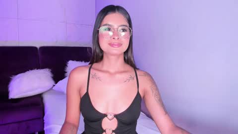 Dulce  online show from February 11, 2026, 8:14 pm