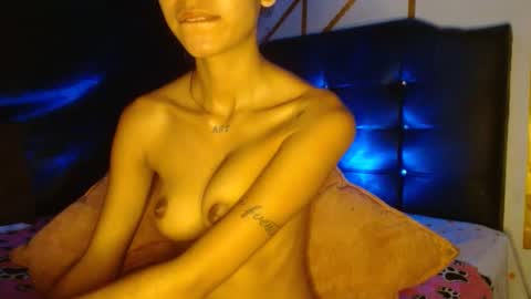 Snapshot of dulcelatina222 chatting on October 1, 2025, 11:33 pm dulcelatina222 online show from October 1, 2025, 11:33 pm