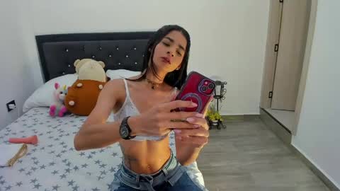 Dulce online show from June 7, 2026, 2:48 am