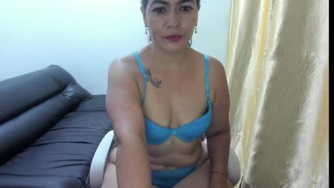 Snapshot of dulcemilf_ chatting on January 30, 2025, 6:56 am Dulce  online show from January 30, 2025, 6:56 am