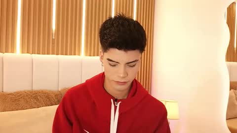 Dulcey online show from March 27, 2026, 4:40 am