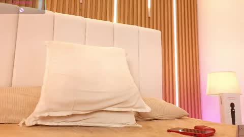 Dulcey online show from April 9, 2026, 6:19 am