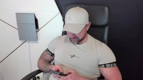 DuncanStone online show from February 12, 2025, 2:21 pm