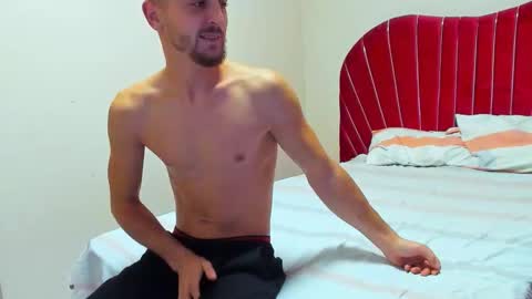 AVA  MARK online show from November 23, 2025, 8:30 pm