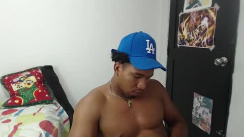 DuragPapi online show from February 18, 2025, 6:04 pm