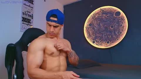 duran_dhikol1 online show from April 17, 2026, 2:25 am