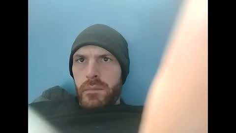 dust3229 online show from December 17, 2025, 9:32 pm