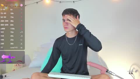 Snapshot of dustinlevine chatting on December 6, 2024, 1:33 pm Dustin Levy online show from December 6, 2024, 1:33 pm