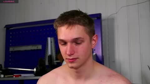 Dustyn online show from January 8, 2026, 3:36 pm