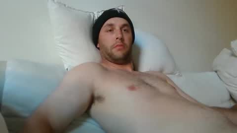 Snapshot of dustyroy09 chatting on December 13, 2024, 8:51 am dustyroy09 online show from December 13, 2024, 8:51 am