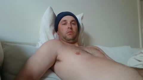 dustyroy09 online show from March 2, 2026, 11:00 pm