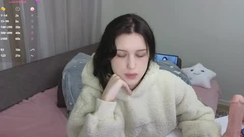 Dusya online show from April 18, 2026, 12:42 pm