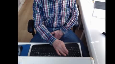 dutchpornking2 online show from February 3, 2025, 12:36 pm