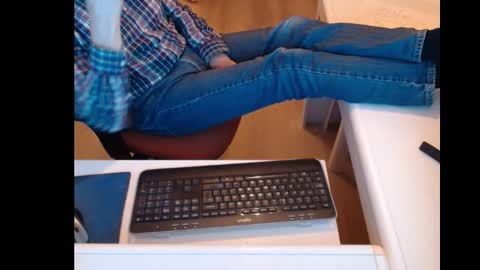 dutchpornking2 online show from February 17, 2025, 7:10 pm