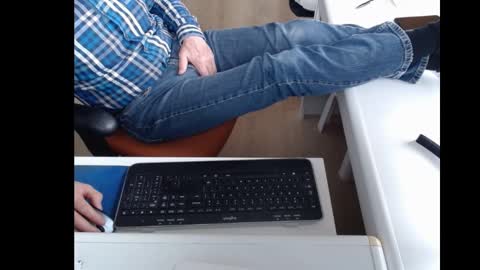 dutchpornking2 online show from February 24, 2025, 12:48 pm